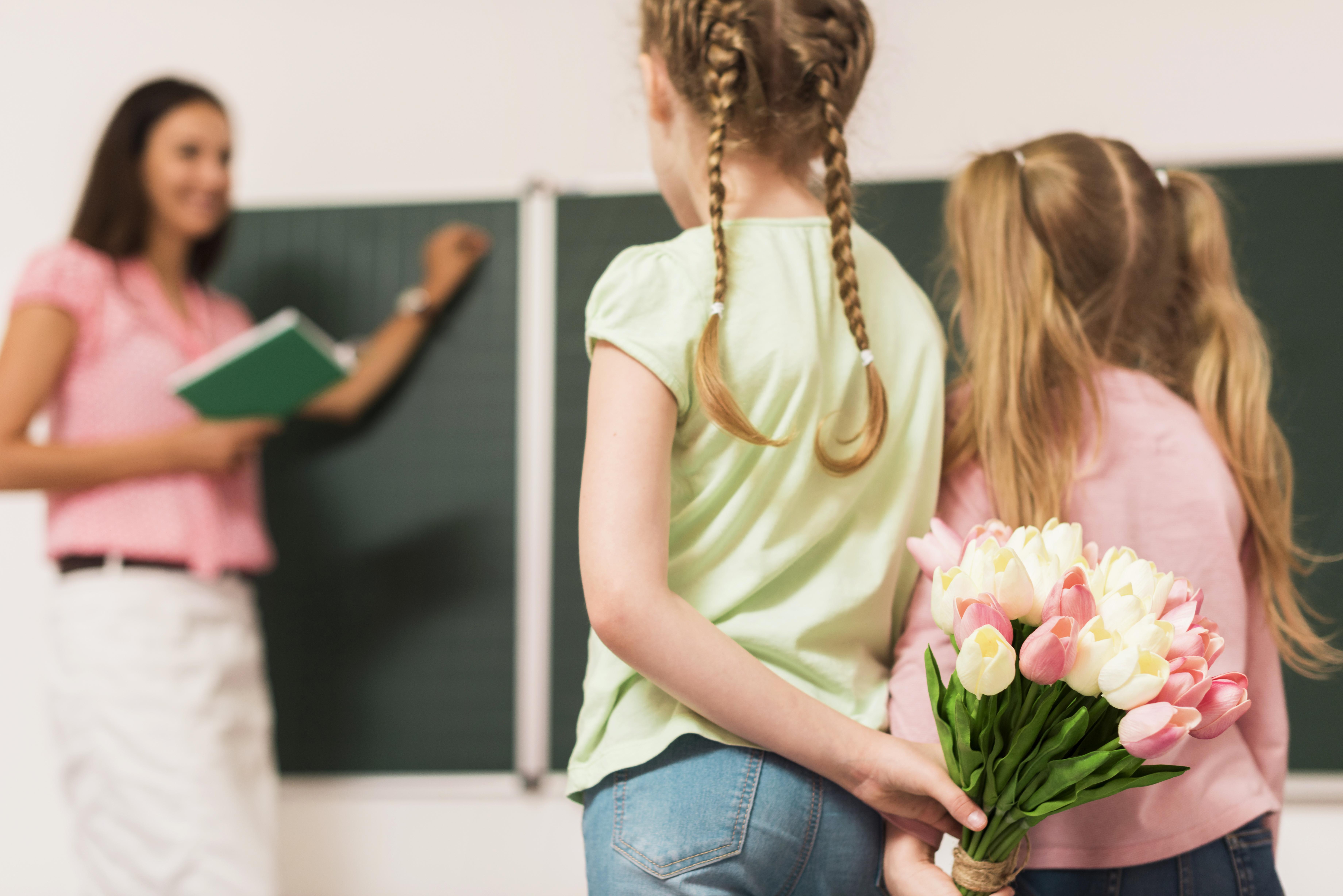 Laurka na Dzień Nauczyciela: 3 pomysły DIY, które wzruszą i zachwycą